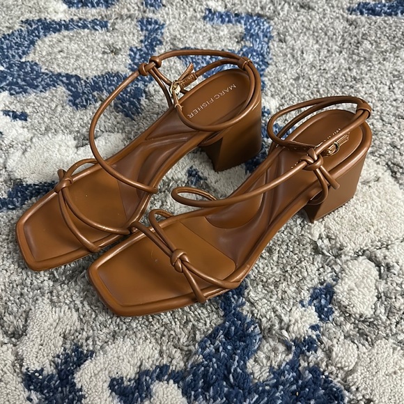 Marc Fisher Gurion Heeled Sandal Size 9 - Picture 1 of 4
